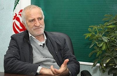فناوری اطلاعات طعمه سیاسی نشود/ پیام&zwnj;رسان داخلی با تنبلی دولت مواجه شده است/ چرا ۴۰ میلیون وابسته به شبکه خارجی شده؟