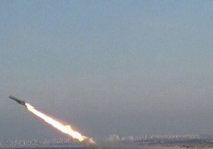 شلیک موشک بالستیک بدر به شهرک اقتصادی جیزان عربستان
