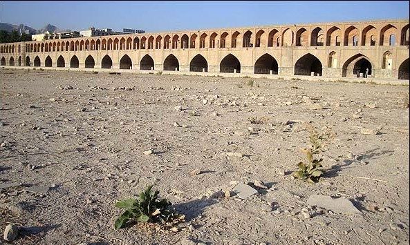 ۹۰ روز تا شروع بی آبی در اصفهان