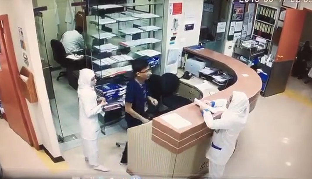 سودجویانی که با خرمای فاسد، لواشک تولید می&zwnj;کردند/ چاقوکشی مرد عصبانی در بیمارستان/ انهدام باند سرقت&zwnj;های مسلحانه/ بازسازی فداکاری ریزعلی خواجی توسط مرد زنجانی + فیلم