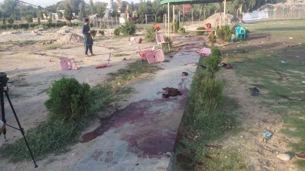 انفجار 3 بمب در ننگرهار بیش از 50 کشته و زخمی بر جای گذاشت