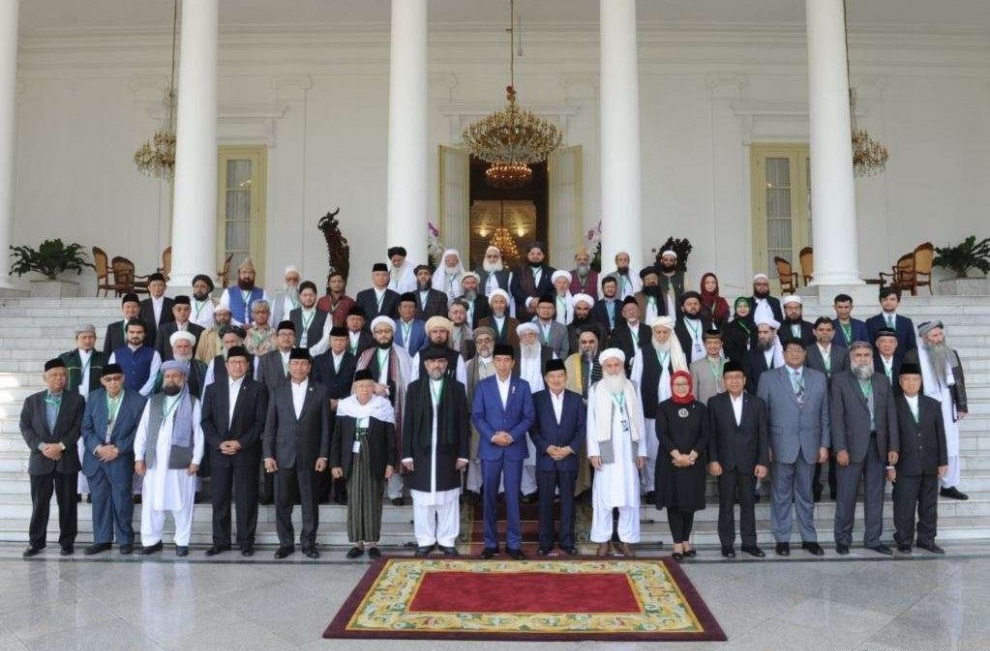عالم برجسته پاکستانی: به نمایندگی از طالبان در نشست اندونزی شرکت کردیم!