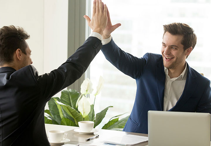 اهمیت رفتار حرفه&zwnj;ای در محل کار