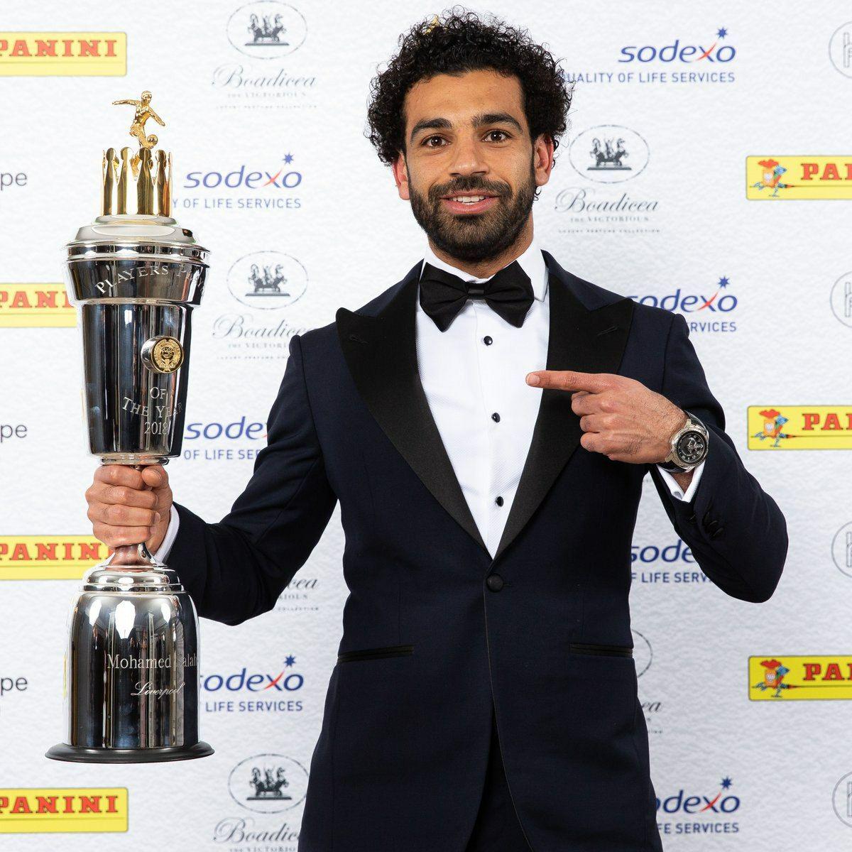 محمد صلاح به عنوان بهترین بازیکن فصل 18-2017 لیگ جزیره