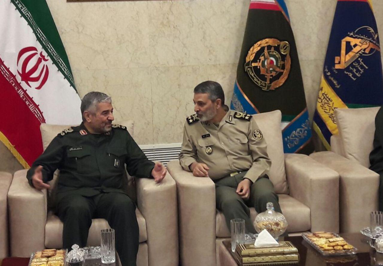 فرمانده کل سپاه پاسداران با فرمانده ارتش دیدار کرد؛