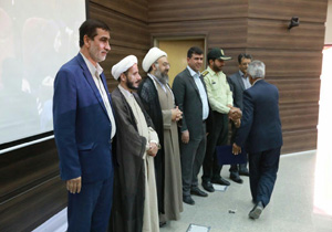 تقدیر از جانبازان و پاسداران در دانشگاه جیرفت