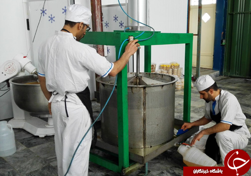 تولید ۱۵ محصول از فراوردههای کنجدی/کارآفرینانی که دستگاههای این کارخانه را خود اختراع کرده اند+تصـاویر تولید ۱۵ محصول از فراوردههای کنجدی/کارآفرینانی که دستگاههای این کارخانه را خود اختراع کرده اند+تصـاویر