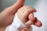زوجین واجد شرایط فرزند آوری خود را به تاخیر نیاندازند