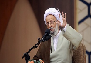 عقل و نفس با یکدیگر درحال جنگ هستند