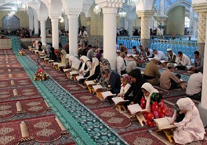 برگزاری آیین جزء خوانی قرآن کریم در مسجد جامع سنندج
