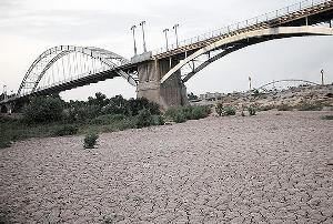 تلاش برای گذر از بحران آب در خوزستان
