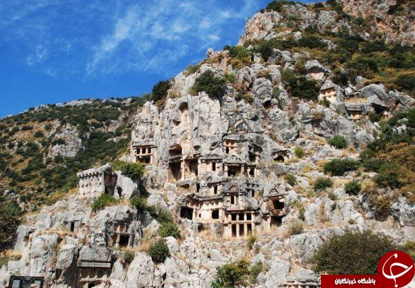خودنمایی مقبره های سنگی یونانی در ترکیه