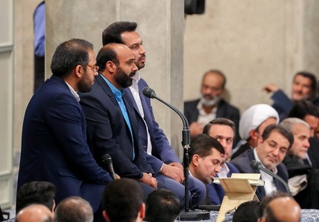 مناجات&zwnj;خوانی حسن عبدی در حضور رهبرانقلاب +فیلم