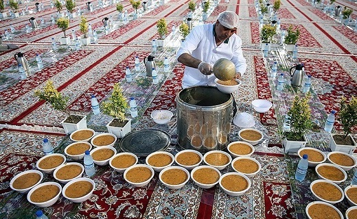ثواب افطاری دادن همچون ثواب آزادکردن زندانی&zwnj; است