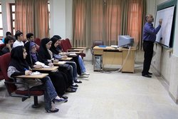 ابلاغیه وزارت علوم در خصوص شرایط بازنشستگی اساتید در دانشگاه ها/معی برای استفاده از اساتید بازنشسته در دانشگاه تهران نیست