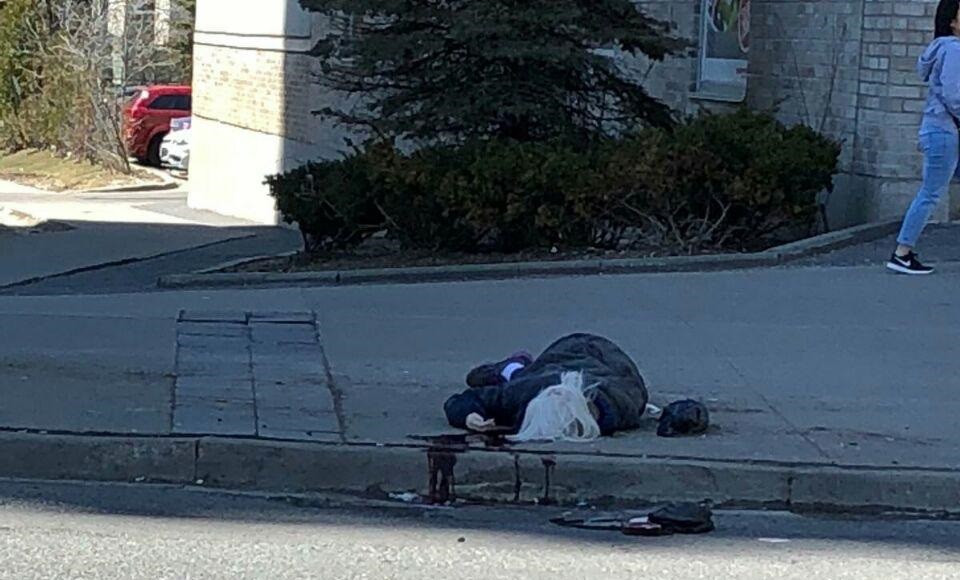 حمله با خودرو به عابران پیاده مقابل یک صرافی ایرانی در تورنتو
