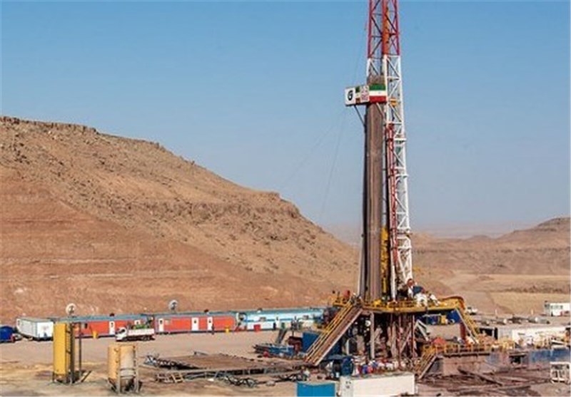 پیشرفت  ۷۹ درصدی طرح توسعه میدان آذر