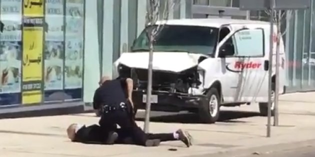 هویت عامل حمله مرگبار در مقابل صرافی تهران در تورنتو مشخص شد+ عکس