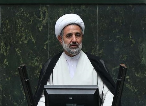 ذوالنوری: سیف باید در جلسه امروز شرکت می&zwnj;کرد/ لاریجانی: به وی تذکر خواهم داد