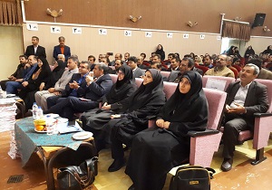 توقع بیش از حد از کودکان، مانع نشاط آنان می‌شود
