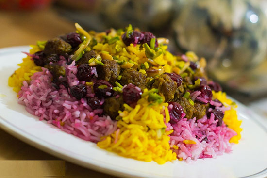 کته آلبالو؛ غذای مجلسی ایرانی کته آلبالو؛ غذای مجلسی ایرانی