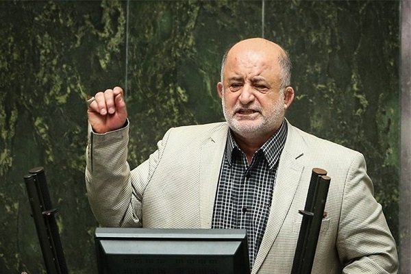 وزارت کشور به کارگران مجوز راهپیمایی دهد