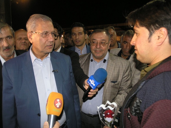 بازدید وزیر کار از میدان مرکزی میوه و تره بار شهرداری تهران