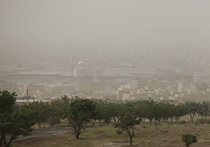 آسمان چهارمحال و بختیاری غبارآلود می‌شود
