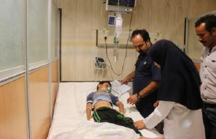 مسمومیت ۲۰ دانش&zwnj;آموز با گاز کولر اتوبوس