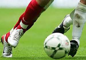 پرسپولیس قهرمان شد/ جدال نایب قهرمانی را ذوب آهن برد/ نفت تهران و مشکی پوشان لیگ یکی شدند