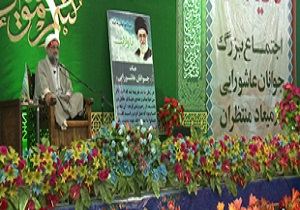 راهپیمایی چهار هزار جوان عاشورایی در قم