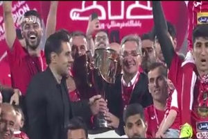 لحظه خوشحالی برانکو بعد از فتح دومین جام با پرسپولیس + فیلم