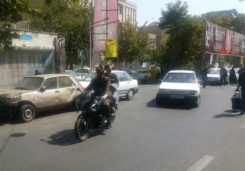مسئولانی که بدون کلاه ایمنی سوار موتور می&zwnj;شوند+تصاویر