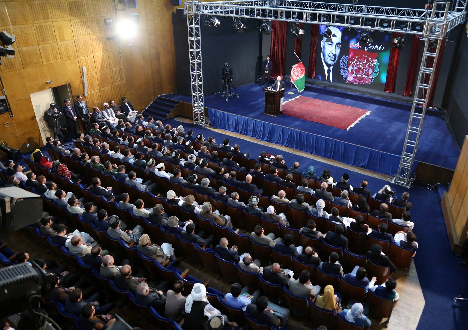 گزارش تصویری: برگزاری اولین مراسم یادبود از &laquo;داوود خان&raquo; با حضور اشرف غنی