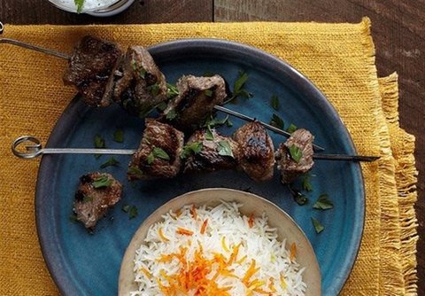 با هر وعده غذایی چقدر پلاستیک می&zwnj;خورید؟