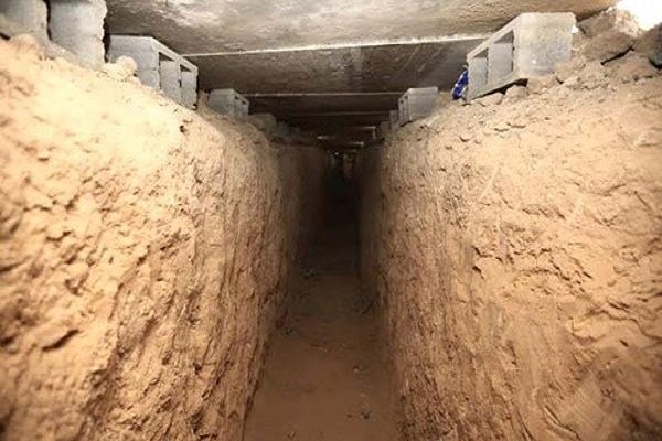 یکی از تونل های بزرگ داعش در مرکز موصل تخریب شد