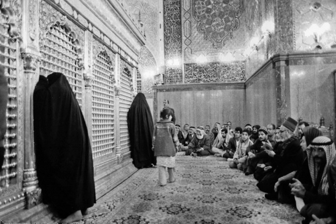 بارگاه ملکوتی حضرت امیرالمومنین علی (ع) در سال 1369+عکس