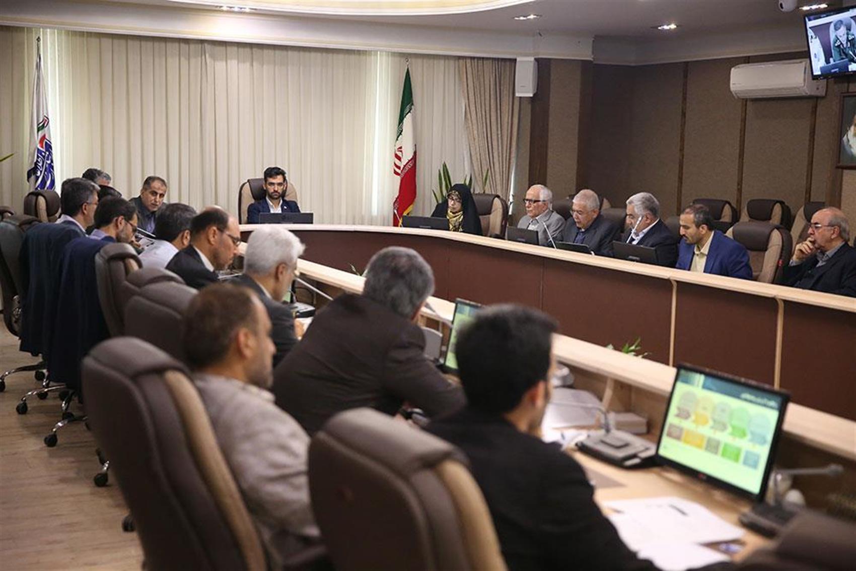 ارایه ساختار پیشنهادی زنجیره ارزش فضایی کشور در کمیسیون راهبردی شورای عالی فضایی
