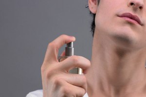 آیا عطر زدن برای روزه دار مکروه است؟ +فیلم
