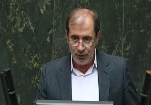 دانشجویان بورسیه از پرداخت عوارض خروج از کشور معاف شوند
