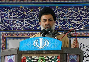 عزت دادن امام خمینی (ره) به ملت ایران با سیره استکبارستیزی