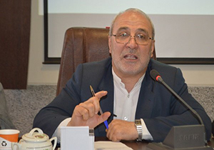 اگر جلوی برداشت بی‌رویه آب را نمی‌توانید بگیرید، استعفا دهید