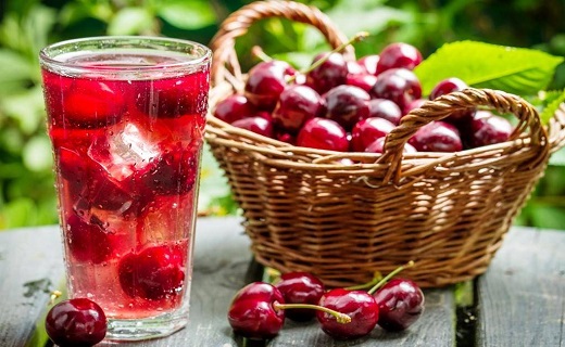 شربت آلبالو بنوشید تا پوستی جوان و شاداب داشته باشید / خواص شگفت&zwnj;انگیز شربت آلبالو در جلوگیری از پیری زودرس پوست