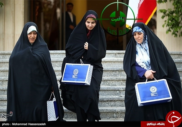عکسی که به زنان دولت نسبت می&zwnj;دهند+ تصاویر