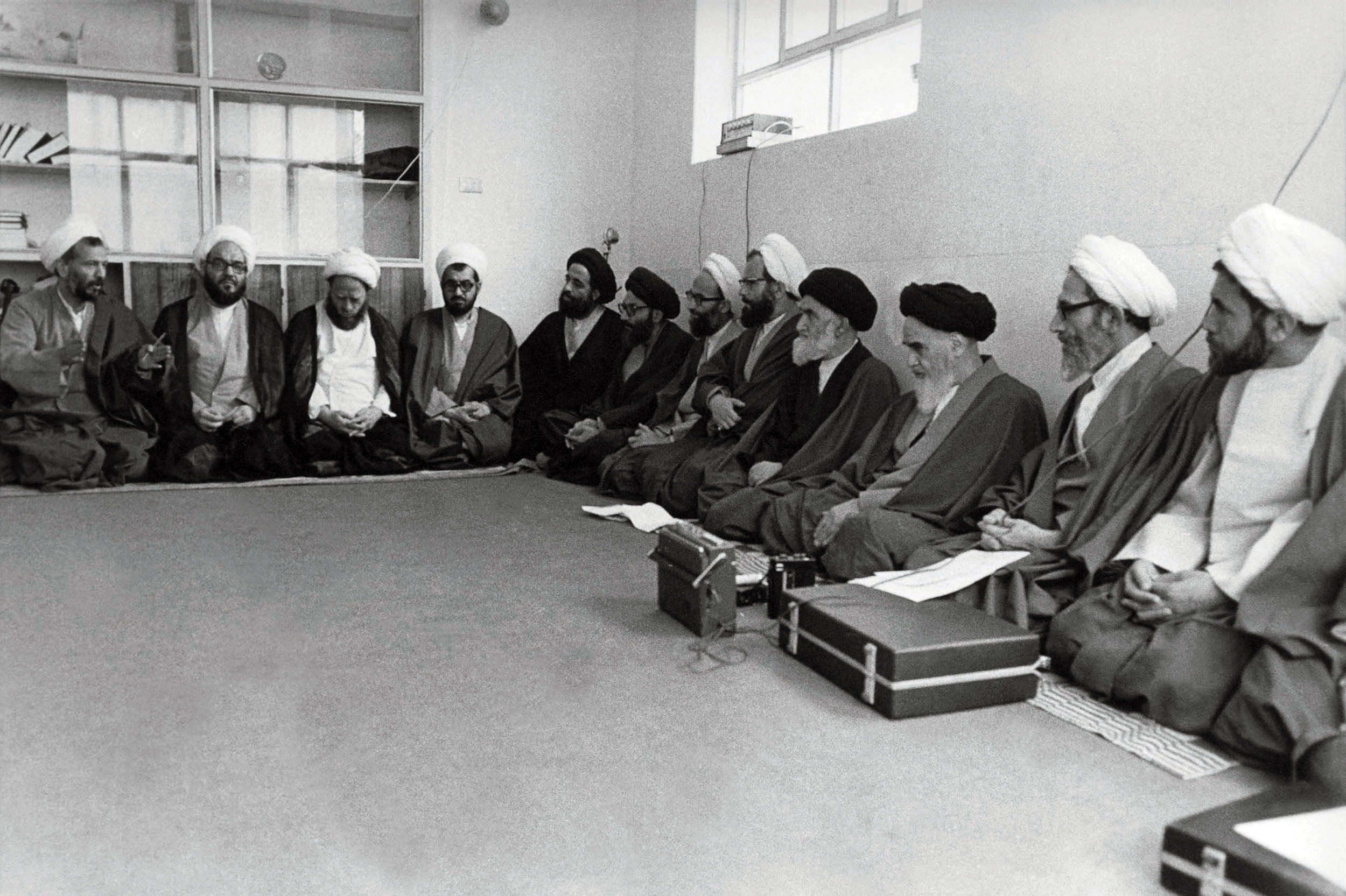 تصاویر کمتر دیده شده از بینانگذار انقلاب اسلامی