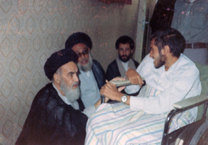 ادبیات خاضعانه امام خمینی (ره) در برابر مردم + فیلم