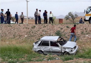 سه مصدوم در واژگونی پراید