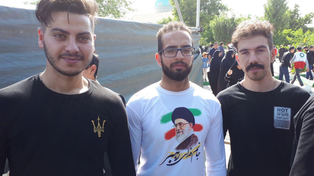 تجدید میثاق با پیر جماران/ می&zwnj;گویند برای بیعت دوباره آمده&zwnj;ایم