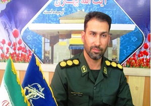 امام خمینی(ره) روحیه خود باوری را در ملت بزرگ ایران احیاء کرد