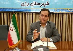 راه‌حل تمام مشکلات کشور وحدت و پیروی از رهبری است